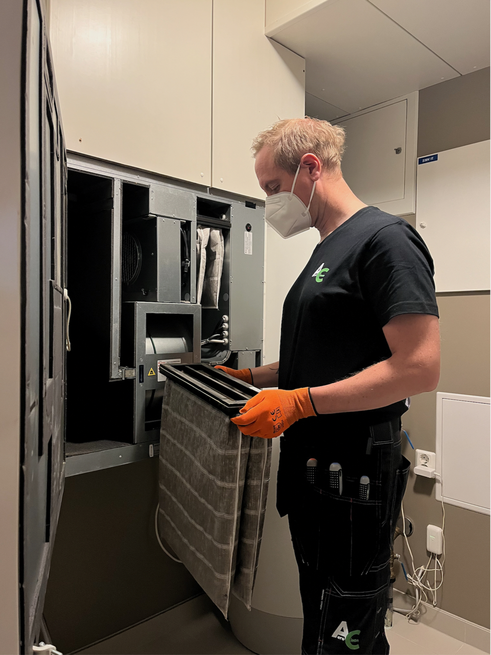 Aggregat til ventilasjonsfilter